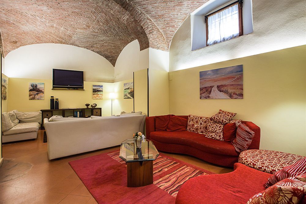 Hotel Ristorante Borgo Antico Monteroni d'Arbia Bagian luar foto
