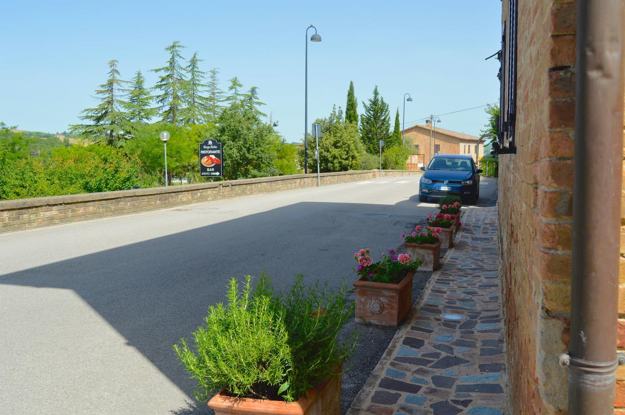 Hotel Ristorante Borgo Antico Monteroni d'Arbia Bagian luar foto